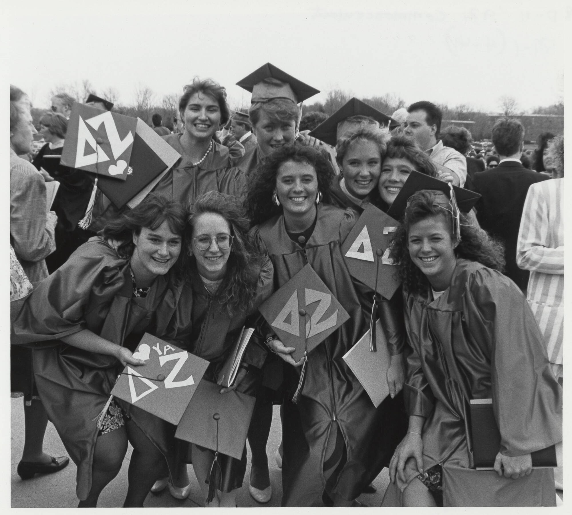 Graduating members of Delta Zeta